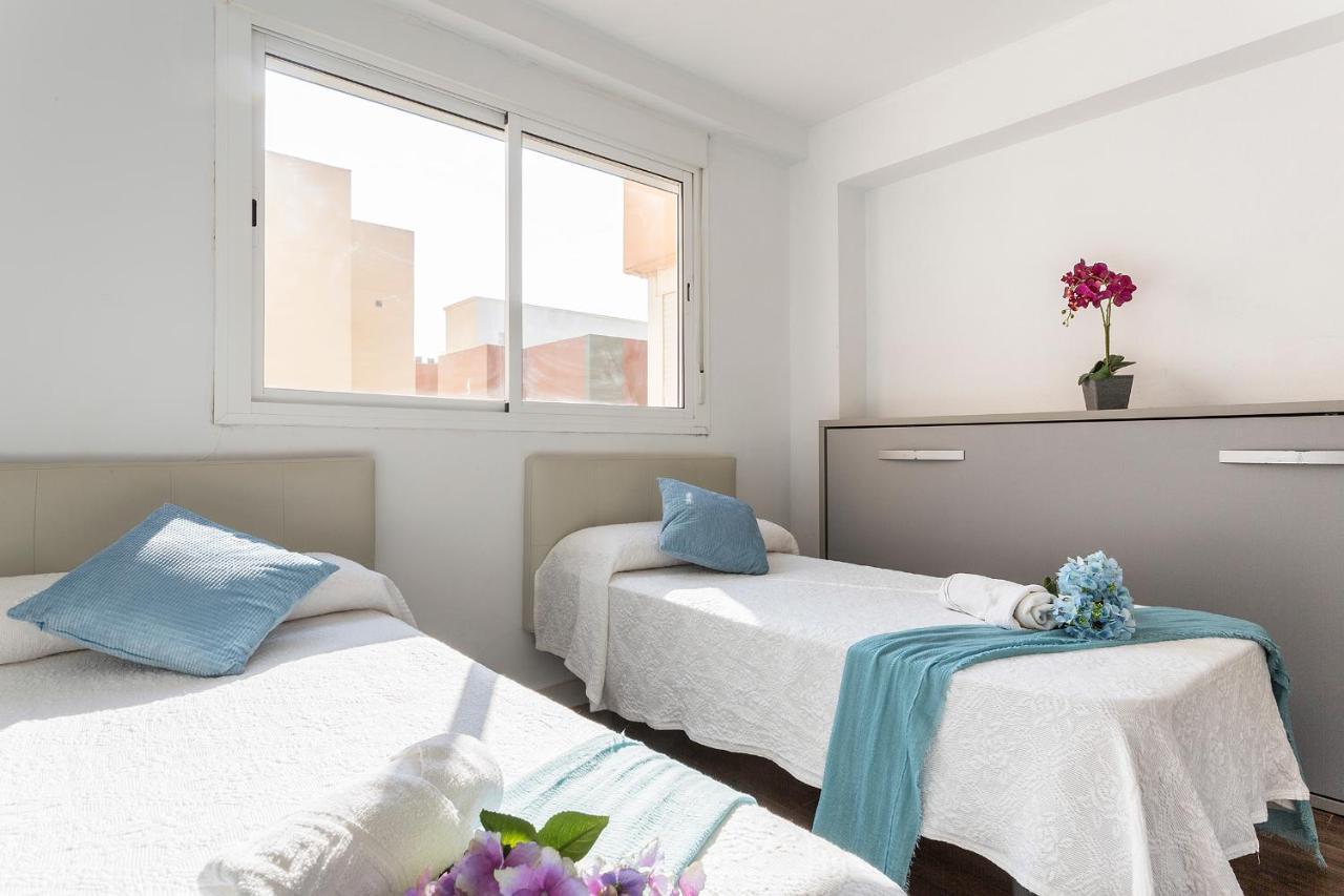 Ferienwohnung Atico Avda Cadiz Playa Exterior foto