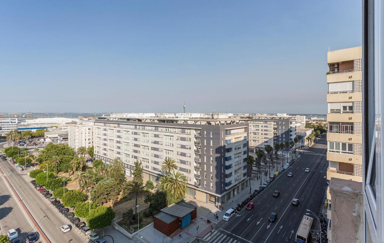 Ferienwohnung Atico Avda Cadiz Playa Exterior foto